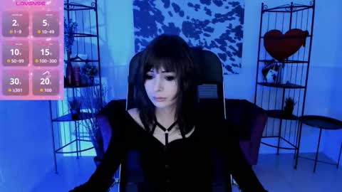 crystallbloom online show from 10-11-25, 01:49