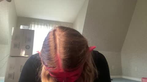 CrystalBabyy online show from 10-30-25, 09:15