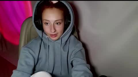 Snapshot of crystallkris chatting on 12-30-24, 05:26 Kristina online show from 12-30-24, 05:26