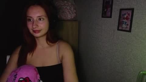 Snapshot of crystallkris chatting on 10-09-25, 10:41 Kristina online show from 10-09-25, 10:41