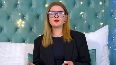 Crystal online show from 12-15-24, 03:31