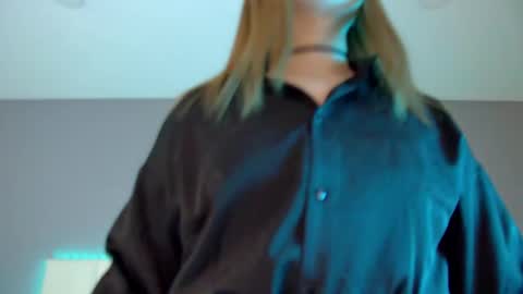 Crystal online show from 03-04-25, 06:47