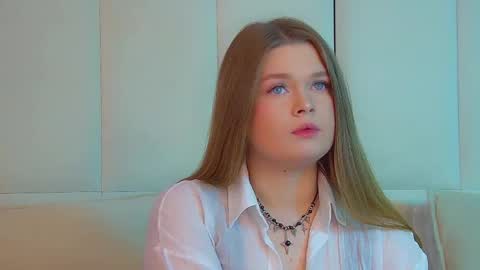 Crystal online show from 11-29-25, 06:16