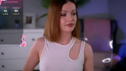 Snapshot of crystalmo0n chatting on 04-21-26, 12:11 CrystalMo0n online show from 04-21-26, 12:11
