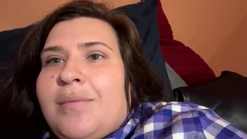 Snapshot of crystalspring chatting on 10-31-25, 02:01 crystalspring online show from 10-31-25, 02:01