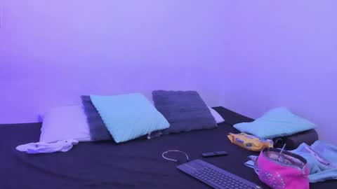 Soy Crystal online show from 02-05-26, 10:42