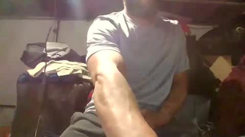 crystalxdic229 online show from 10-29-25, 06:53