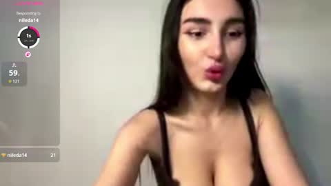 Snapshot of crystlepipkins chatting on 07-24-26, 05:33 Diana online show from 07-24-26, 05:33