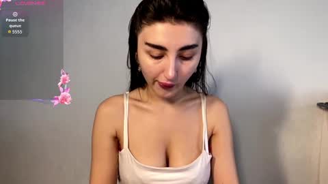 Snapshot of crystlepipkins chatting on 08-02-26, 01:20 Diana online show from 08-02-26, 01:20