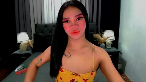 bea takashi  online show from 03-25-26, 08:53