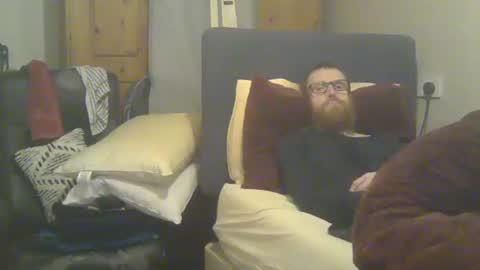 Snapshot of cs014g8493 chatting on 02-02-26, 12:20 chris online show from 02-02-26, 12:20