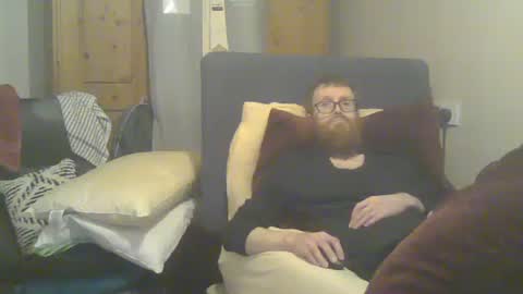 Snapshot of cs014g8493 chatting on 03-20-26, 12:37 chris online show from 03-20-26, 12:37