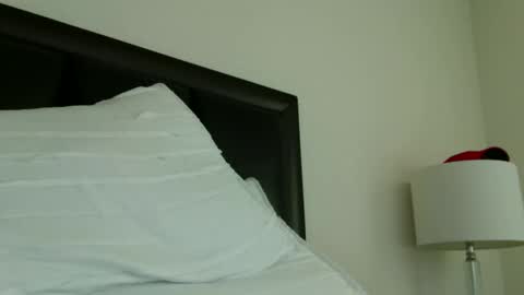 Snapshot of cubano964976 chatting on 01-02-25, 04:13 cubano964976 online show from 01-02-25, 04:13