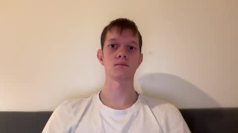 Snapshot of cube93 chatting on 10-11-25, 09:02 cube93 online show from 10-11-25, 09:02