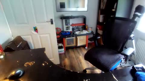 Snapshot of cubinho chatting on 05-13-26, 11:40 cubinho online show from 05-13-26, 11:40