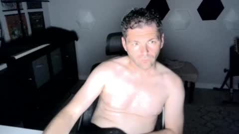 cuck_uu online show from 10-02-25, 02:40