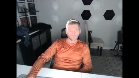 cuck_uu online show from 10-08-25, 03:09