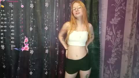 Snapshot of cucumber_kringe chatting on 10-15-25, 11:10 Sia online show from 10-15-25, 11:10