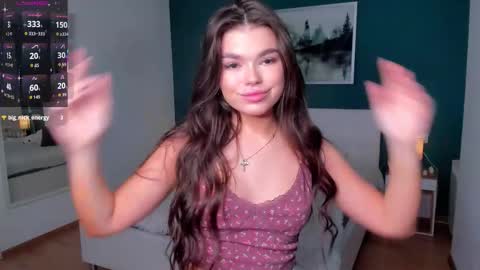 Silvia online show from 11-21-25, 08:02