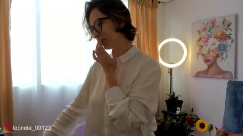 Leonela online show from 02-02-26, 05:22