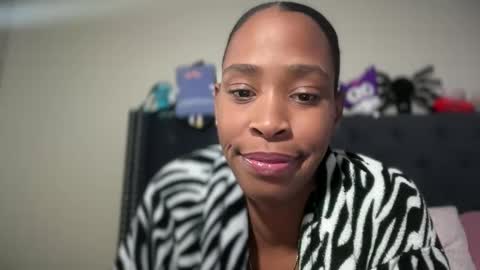 cum2charmxx online show from 01-17-26, 03:55