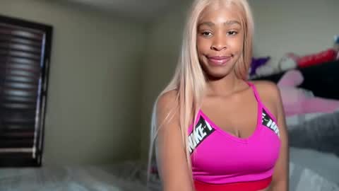 cum2charmxx online show from 04-01-26, 02:47