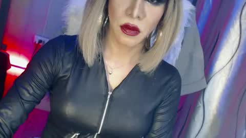Snapshot of cum_4youbaby chatting on 06-23-26, 08:45 CUMMELA SLUTI online show from 06-23-26, 08:45