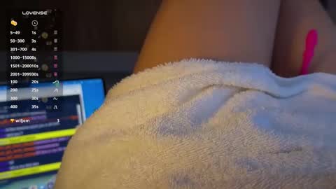 im KIM new girl to spoil online show from 02-28-26, 10:33