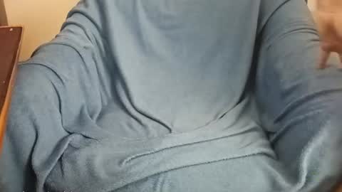 Snapshot of cum_boy84 chatting on 01-06-25, 05:38 cum_boy84 online show from 01-06-25, 05:38