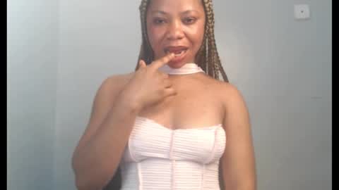 Snapshot of cum_chocochata chatting on 10-02-25, 11:23 Nancy online show from 10-02-25, 11:23