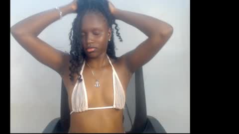 sophie online show from 05-08-26, 06:41