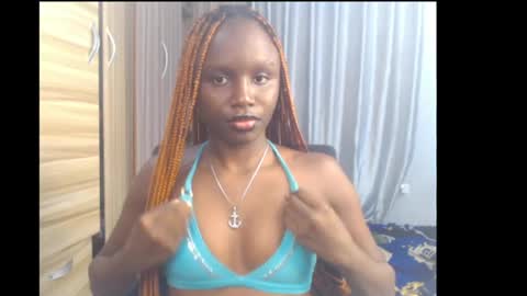 sophie online show from 06-28-26, 03:51