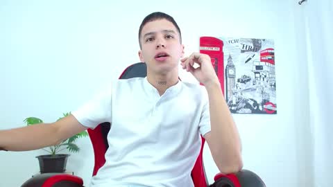 cumandres online show from 10-16-25, 02:07