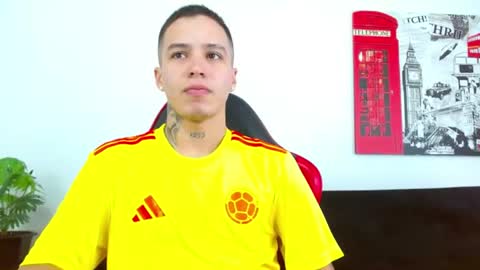 cumandres online show from 06-23-26, 03:54
