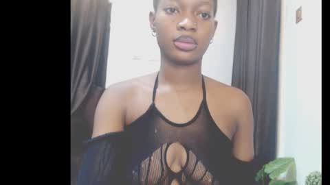 cumebony_petit online show from 02-28-26, 09:10