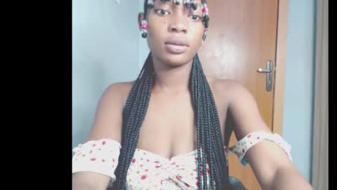 cumebony_petit online show from 03-03-26, 08:20