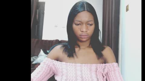 cumebony_petit online show from 03-26-26, 07:03