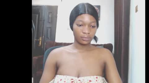 cumebony_petit online show from 03-31-26, 07:09