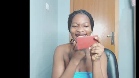 cumebony_petit online show from 05-18-26, 06:08
