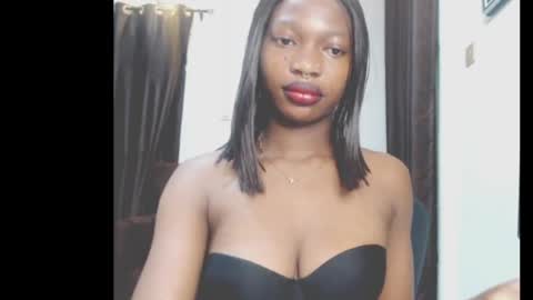 cumebony_petit online show from 06-21-26, 06:27