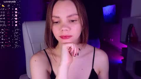 Snapshot of cumeveline chatting on 02-23-25, 03:08 Eva online show from 02-23-25, 03:08