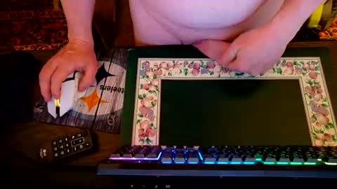 Snapshot of cumforme1988 chatting on 07-02-26, 05:57 cumforme1988 online show from 07-02-26, 05:57