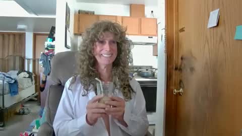 Nikki online show from 02-28-26, 10:33
