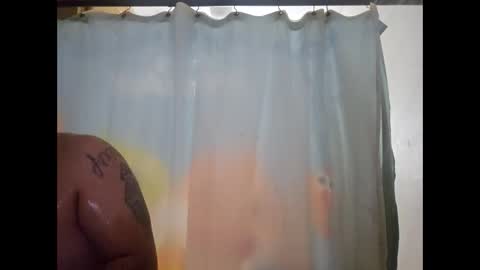 cummachine2022 online show from 04-28-26, 01:38