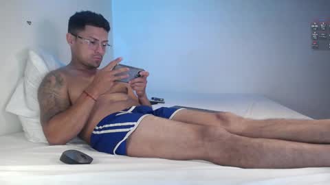 cummerlatino online show from 02-25-25, 08:14