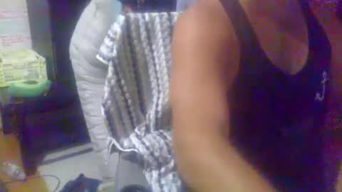 Snapshot of cumnridewa chatting on 05-11-26, 11:57 cumtowa online show from 05-11-26, 11:57
