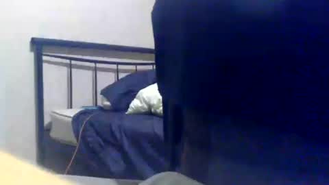 Snapshot of cumnridewa chatting on 06-18-26, 12:22 cumtowa online show from 06-18-26, 12:22