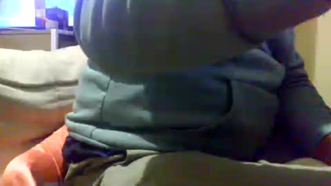 Snapshot of cumnridewa chatting on 07-12-26, 08:55 cumtowa online show from 07-12-26, 08:55