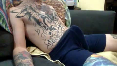 Snapshot of cumonover420 chatting on 10-30-25, 02:46 cumonover420 online show from 10-30-25, 02:46