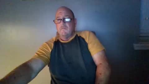 Snapshot of cumsalot55797187 chatting on 12-17-24, 02:33 cumsalot55797187 online show from 12-17-24, 02:33